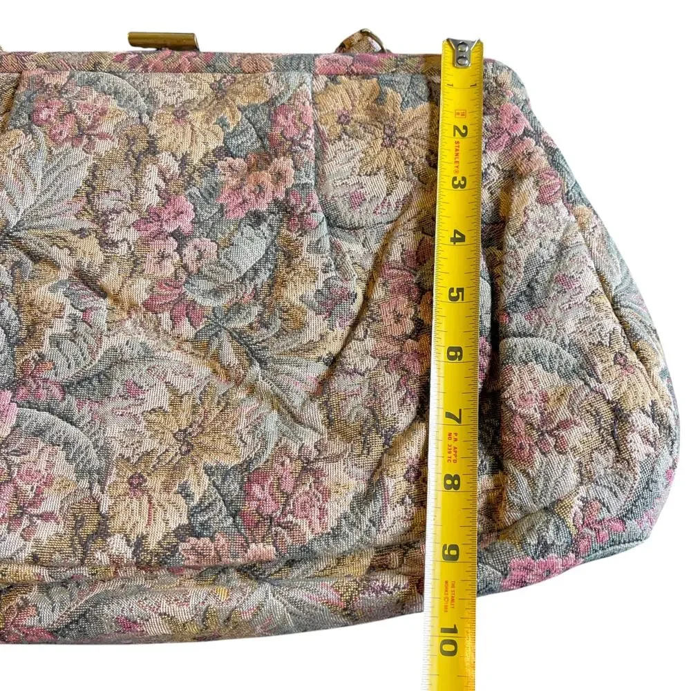 Vintage Floral Tapestry Frame Handbag Pleated Carpet Bag Top Handle Purse